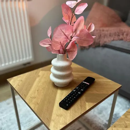 Апартаменты Stylish In The Heart Of